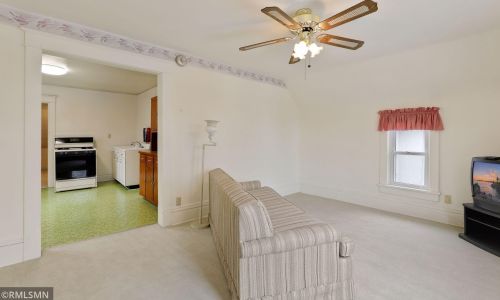 415 Arbor St, Saint Paul MN 55102-3511 exterior