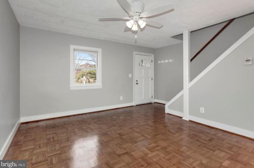 2022 21st St, Arlington, VA 22201-3607