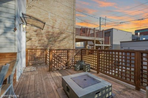 2237 Erie St, Chicago IL 60644-1714 exterior