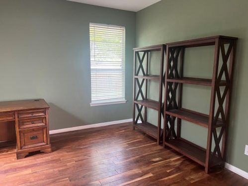 1734 Chasewood Dr, Austin TX  78727-6380 exterior