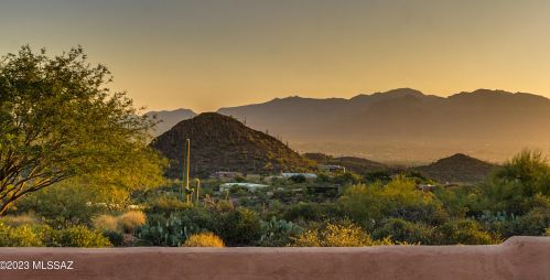 4275 Lightning Ridge Trl, Tucson AZ  85745-8716 exterior