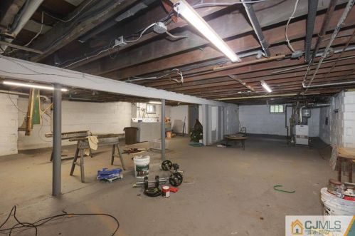 115 Spg St, Metuchen NJ 08840-2319 exterior