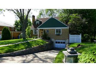 1750 Borland Rd, Pittsburgh PA  15243-1525 exterior