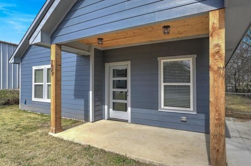 105 Morton St, Denison TX  75021-2515 exterior