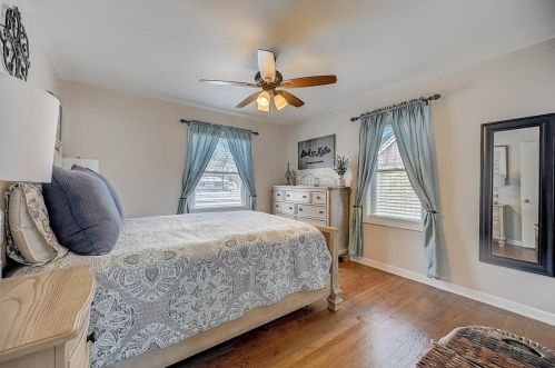 3316 Honey Creek Dr, Milwaukee WI  53219-3911 exterior