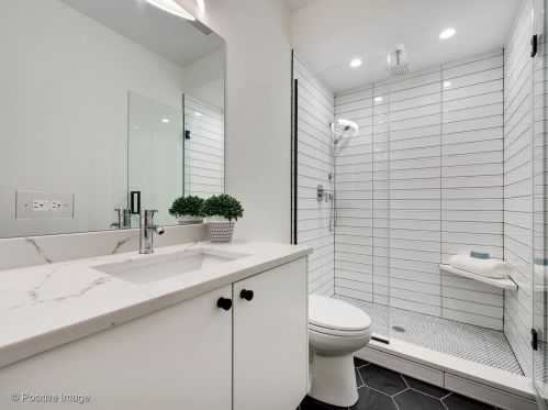 2734 Altgeld St, Chicago IL  60647-1872 exterior