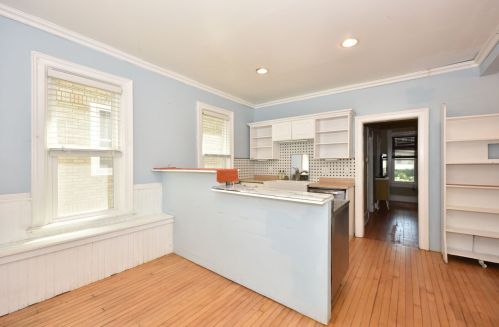 2822 Weil St, Milwaukee WI 53212-2648 exterior