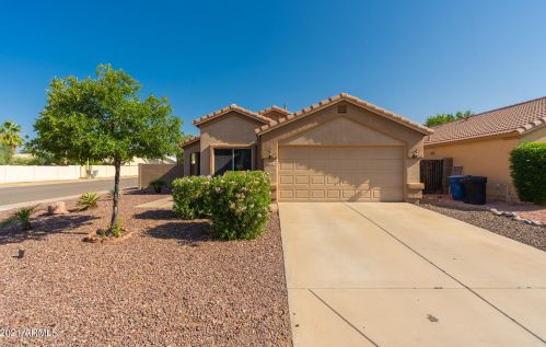 1710 Oakland St, Chandler AZ  85225-8225 exterior