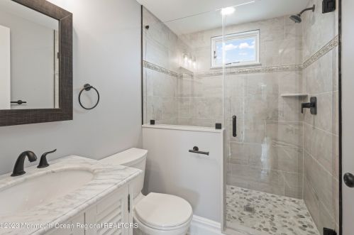 908 13th Ave, Belmar NJ  07719-2805 exterior