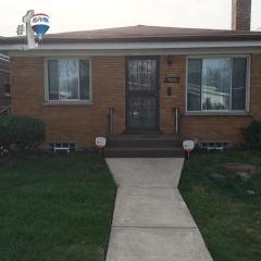 9206 Parnell Ave, Chicago IL  60620-2333 exterior