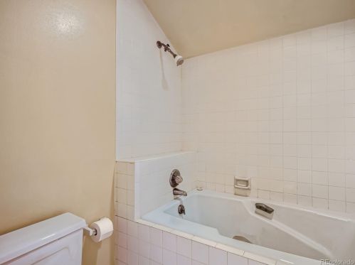 7312 Is Cir, Boulder CO 80301-3906 exterior