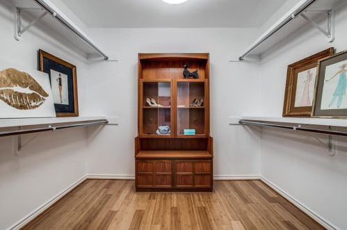 10425 Clary Dr, Dallas TX  75218-1110 exterior