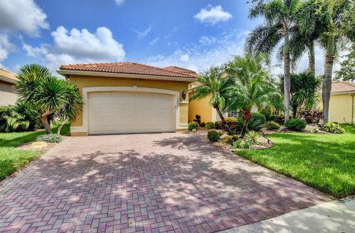 7096 Corning Cir, Boynton Beach FL 33437-3986 exterior