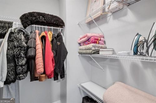 548 Holderness St, Atlanta GA 30310-1750 exterior