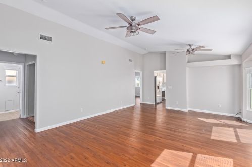 21217 30 Ave, Phoenix AZ 85051-7597 exterior