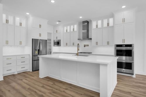 11317 Majestic Dr, Montgomery TX 77316-9662 exterior