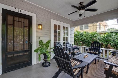2106 Dekle Ave, Tampa FL  33606-3117 exterior