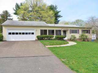 70 Duval St, Manchester CT  06042-2854 exterior