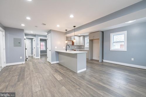 1281 Simms Pl, Washington DC 20002-7837 exterior