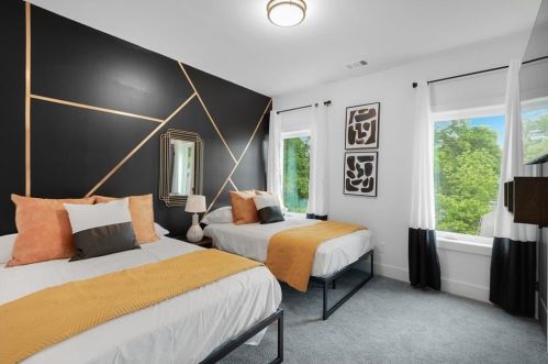 255 Mathewson Pl, Atlanta GA 30314-2630 exterior