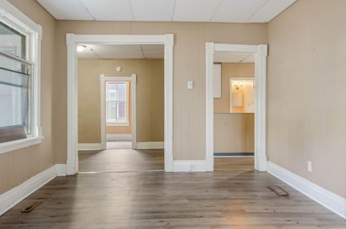 2131 Harrison Ave, Meskegon MI 49441-1490 exterior