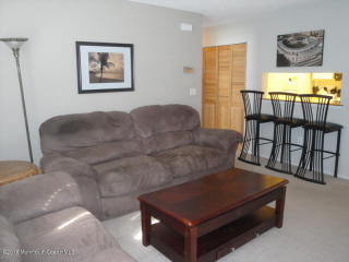 902 Morning Glory Ct, Jackson Twp NJ  08527-4119 exterior