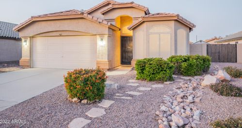 4862 Cherry Hills Dr, Chandler AZ  85249-7045 exterior