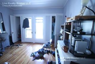 36 Englewood Ave, Brookline MA  02445 exterior