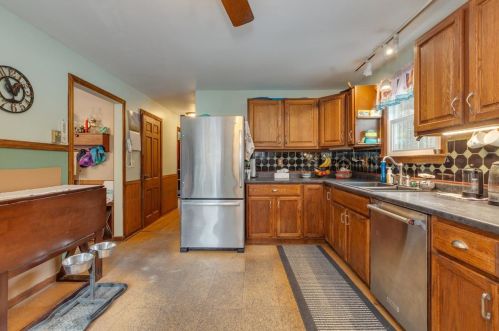 30 Sanborn Rd, Concord, NH 03301-1818