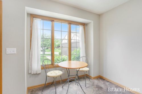 2203 Radcliff Cir, Grand Rapids MI 49546-7725 exterior