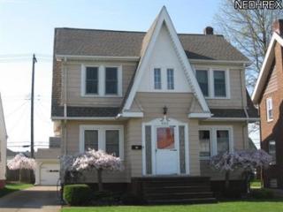 6313 Pelham Dr, Cleveland, OH 44129-4643