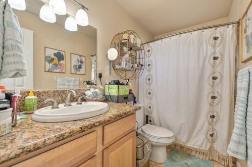 914 Mormon St, Folsom CA 95630-2611 exterior