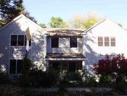 86 Ripley St, Newton, MA 02459-2208