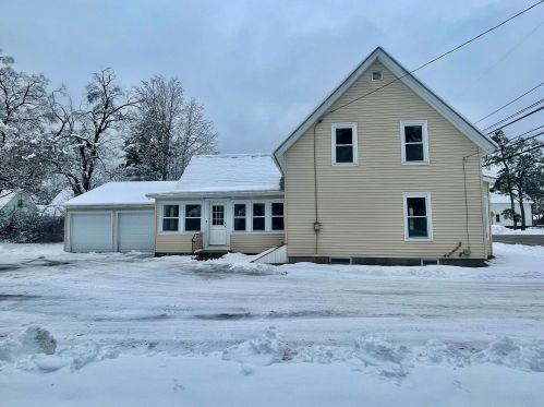 48 Pembroke Rd, Concord NH  03301-5642 exterior