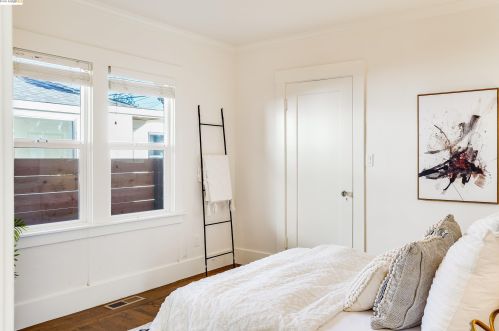 1817 Ward St, Berkeley CA 94705-1111 exterior