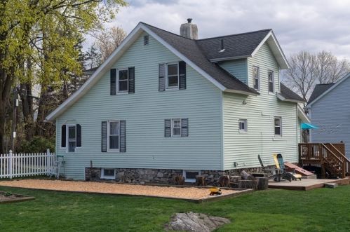 19 Benson St, Worcester MA 01604-3304 exterior