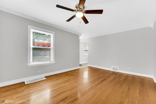 2432 12 Ave, Broadview IL 60155-4818 exterior