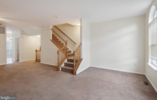 9202 Wrensong Ct, Palmyra, NJ 08065-2166