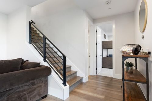 1990 Ritchie St, Folsom CA  95630 exterior