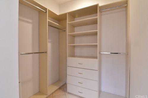 2354 Sunningdale Dr, Tustin CA  92782-1086 exterior