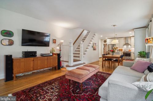 652 Johnson St, Philadelphia PA 19138-1039 exterior