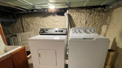 305 Wilcox, Joliet IL 60435-6971 exterior