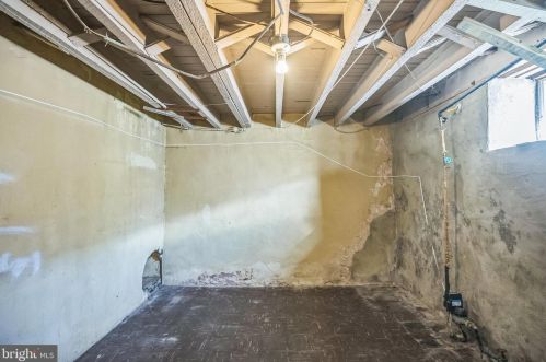 4220 Marple St, Philadelphia PA 19136-3716 exterior