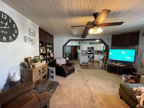 230 King St, Concord NH 03303-2112 exterior