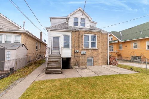 6024 Eddy St, Chicago IL 60641-3246 exterior