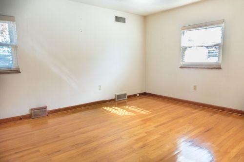 7209 Mcclure Ave, Pittsburgh PA 15218-2307 exterior