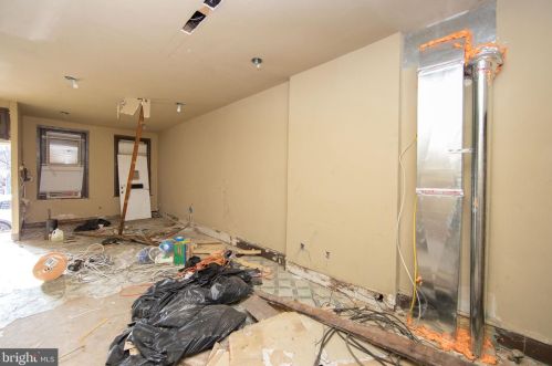 333 Chestnut St, Camden NJ 08103-2023 exterior