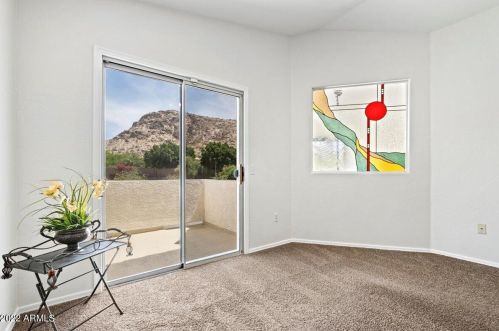 1424 Cathedral Rock Dr, Phoenix AZ 85048-8910 exterior