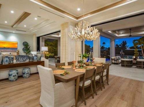 518 21 Ave, Naples FL 34116-6423 exterior