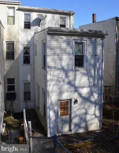 719 2nd St, Primrose, PA 17901-1713